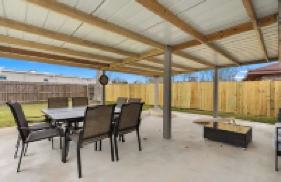 Modern Getaway - Near Golf & Casinos