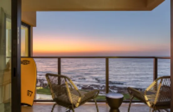 Ocean Views and Private Balcony - Stunning Coastal Hideaway