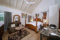 Beach House Condos, Negril