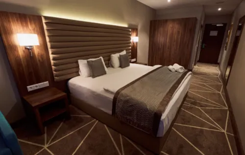 퍼즐 호텔 긴스하임구스타프스부르크 호텔