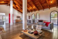 Sardinia Re - Villa Posta Del Sol ซาร์ดินี รี - วิลล่า โพสตา เดล ซอล