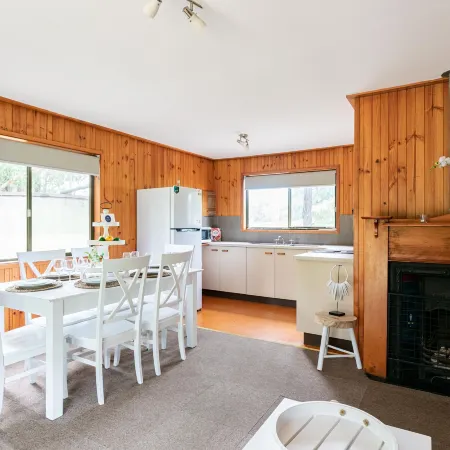 Hunter Hideaway Cottages