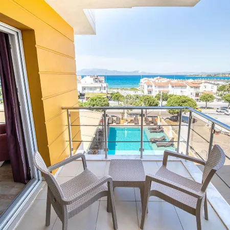 Twins Hotel Çeşme