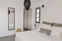 Cliff Villa