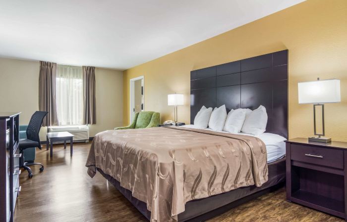 Quality Inn & Suites Canton, GA