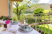 Hotel Elephant - breakfast