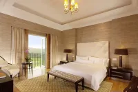 Dolce by Wyndham CampoReal Lisboa - balcony