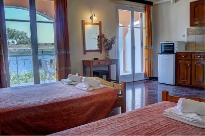 Hotel Benitses Arches โรงแรมใน