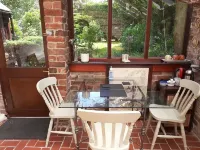 Church Villa B & B Hotels in North East Derbyshire District