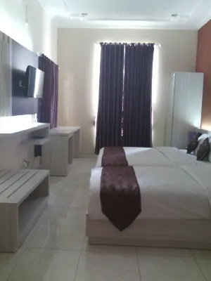 Griya Nendra Hotel Hotel di Sariharjo