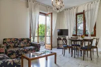 Relax in Giardino a Due Passi Dal Porto