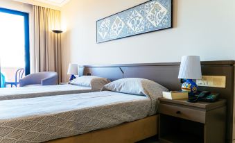 Palm Beach Club Hotel