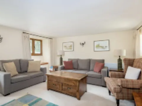 Tom Callows Gorgeous Cottage Oxfordshire Hotels in Cherwell