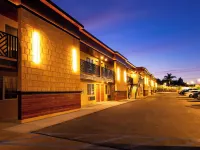 Colonial Palace Inn Hotels in Bellflower