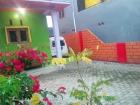 Yunior Guesthouse