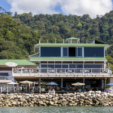 Amaka Ocean Living Lodge