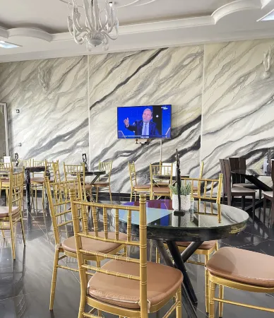 Shalom City Hotel Отели в г. Гаруа