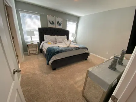 Stunning 5Bd w/ Pool Close to Disney @ Solterra 7829