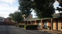 Yambil Inn Hotel a Griffith