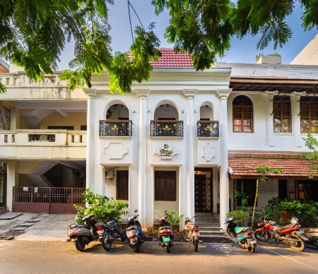 Rebel de Pondicherry - A Heritage Hotel