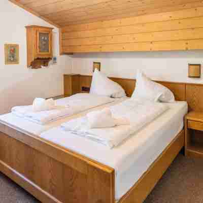 Centrally Located Apartment in Bad Kleinkirchheim Rooms