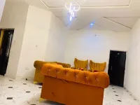 Flenjo Zone Bar and Apartments Hotel a Ado Ekiti
