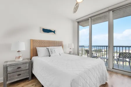 Emerald Dolphin Unit 650