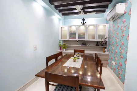 Mansavi Villa HomeStay