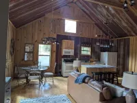 Hidden Oaks Lavish Cabin #2