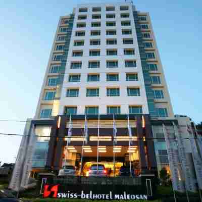 Swiss-Belhotel Maleosan Manado Hotel Exterior