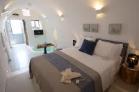 Esperia Luxury Suites - 3-Star