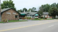 Viking Arms Inn - Ludington Hotels in Amber Township