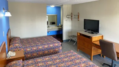 Express Inn Newport News Hotels in Smithfield