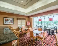 Comfort Inn - Nys Fairgrounds Hôtels à : Baldwinsville