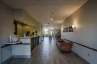 Quality Inn I-75 West Chester-North Cincinnati - parking