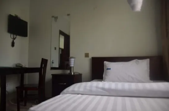 The Pearl Inn Hotels in 