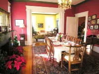 Delano Homestead Bed and Breakfast Hotels in Fairhaven