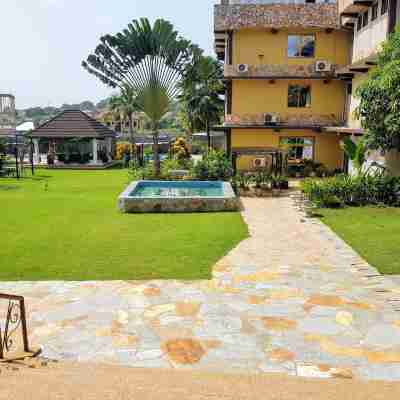 Sweet Garden Hotel Hotel Exterior