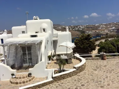 Navy Blue Suites Hotel in zona Panorama Windmill