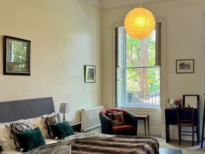 Grosvenor Apartments in Bath - Great for Families, Groups, Couples, 80 sq m, Parking