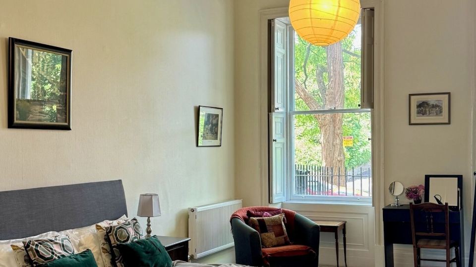 Grosvenor Apartments in Bath - Great for Families, Groups, Couples, 80 sq m, Parking