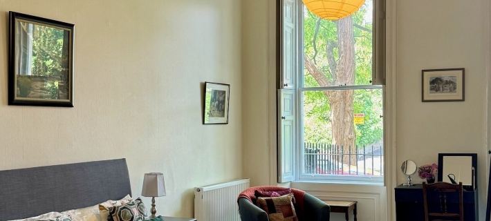 Grosvenor Apartments in Bath - Great for Families, Groups, Couples, 80 sq m, Parking Отели в г. Бат