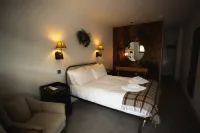 Owen House Farm Hotels in Knutsford