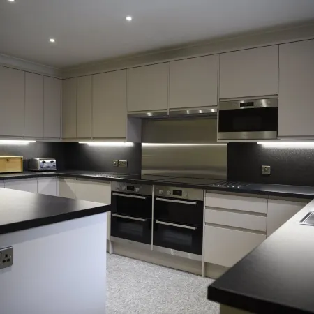 Toothbrush Rooms at Lattice Lodge - Guest Kitchen & EV Recharging Hotel a Ipswich