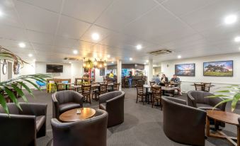Sugar Country Motor Inn