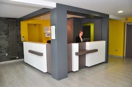 Logis Hôtel A la Bonne Auberge Отели рядом с достопримечательностью «Eden Villages»