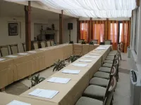 Legends Hotel Hotels in Kladnitsa