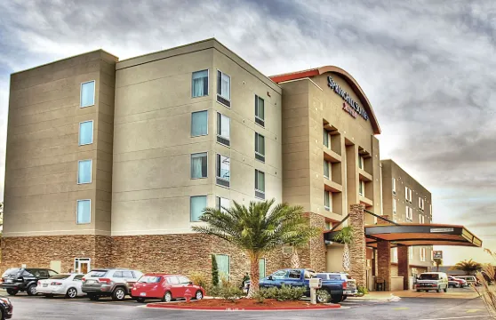 查爾斯湖萬豪SpringHill酒店