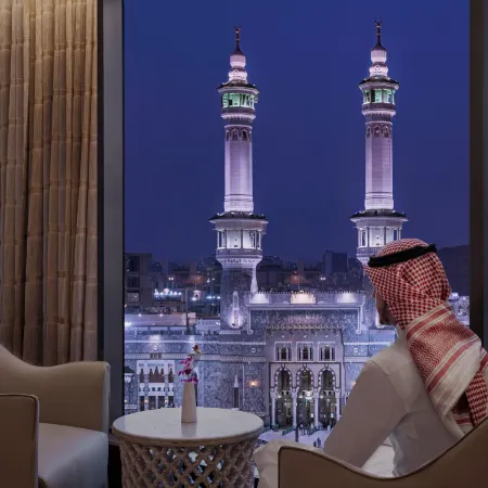 Conrad Makkah, Jabal Omar