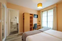 Hotel Val de Loire Hotels in Cheille